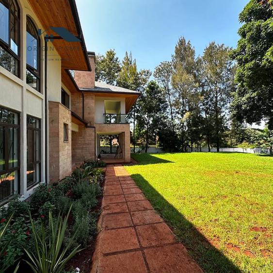 4 Bed House with En Suite at Runda