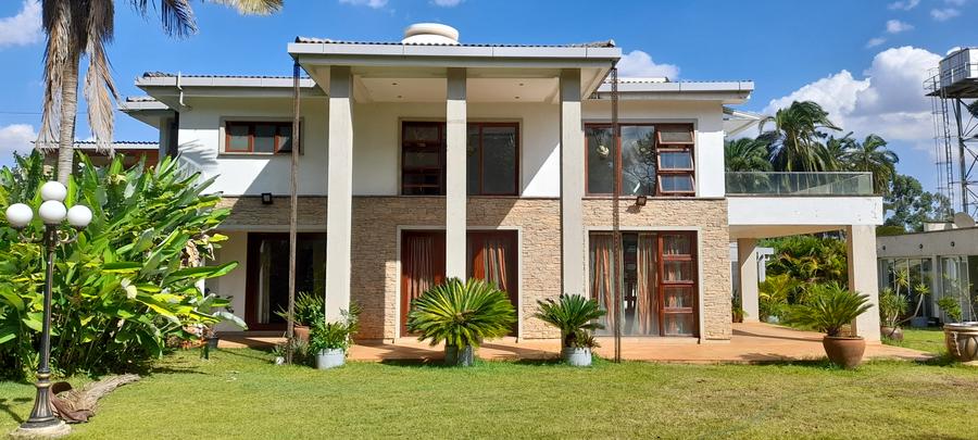 6 Bed Townhouse with En Suite at Kitisuru