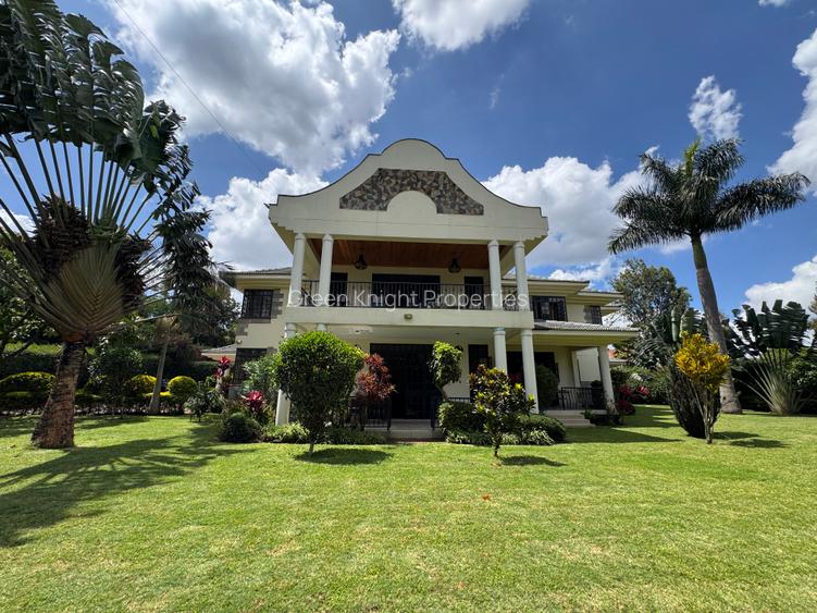 6 Bed House with En Suite in Runda