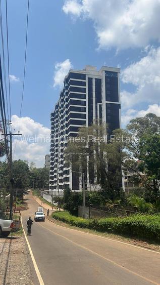 2 Bed Apartment with En Suite at Sports Road
