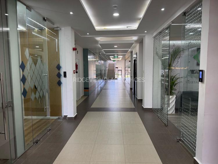 775 ft² Office with Service Charge Included at Ridgeways Road