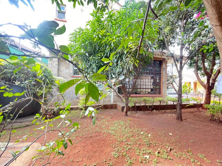 5 Bed Townhouse with En Suite in Kileleshwa