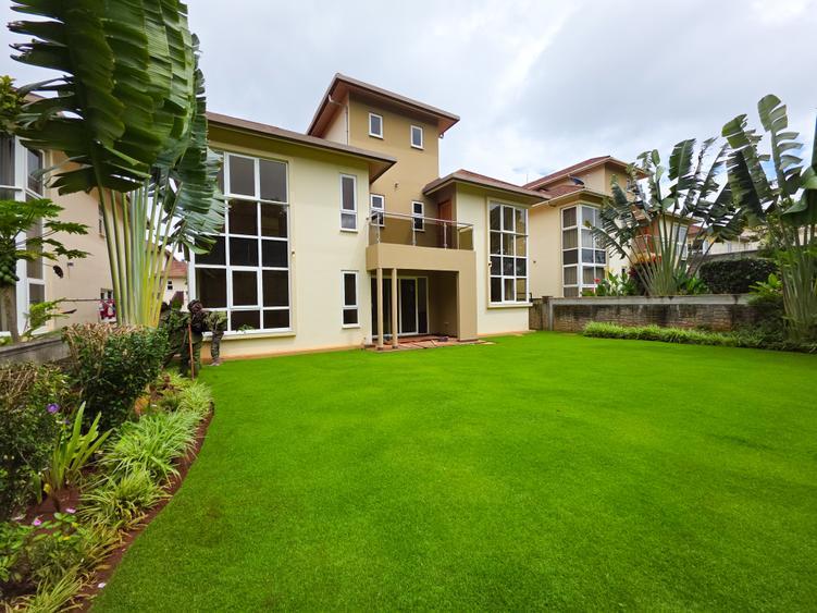 5 Bed Townhouse with En Suite at Runda 5 Bed Townhouse with En Suite at Runda