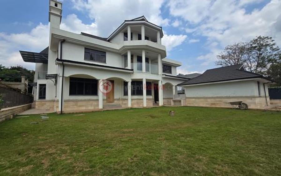 5 Bed House with En Suite at Runda