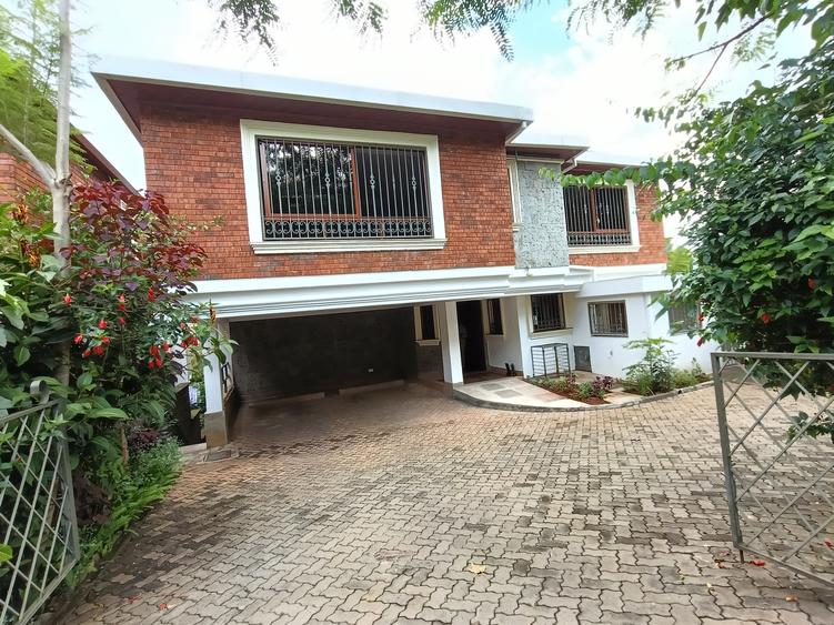 5 Bed Townhouse with En Suite at Shanzu Road 5 Bed Townhouse with En Suite at Shanzu Road