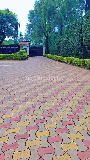 1 Bed House with Backup Generator in Runda