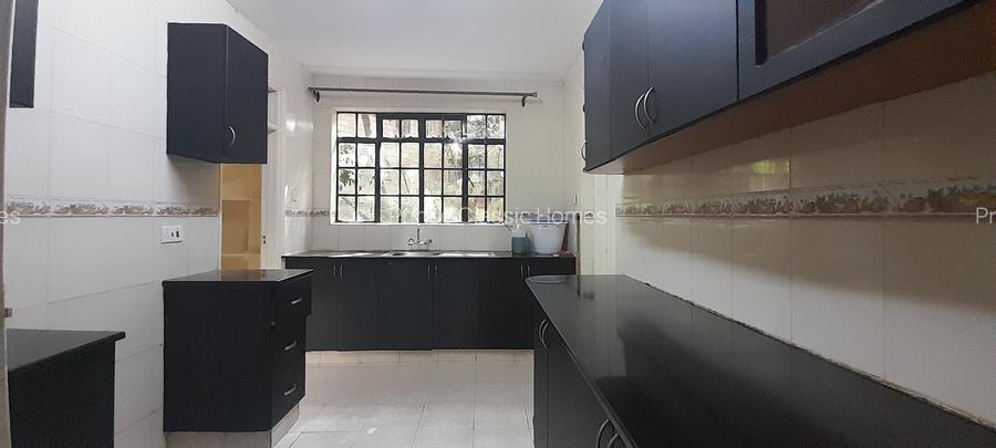3 Bed Apartment with En Suite in Kileleshwa