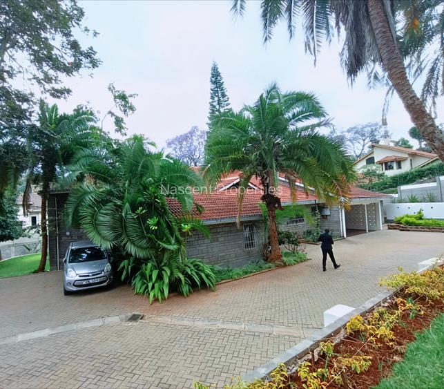 Commercial Property with Service Charge Included in Gigiri