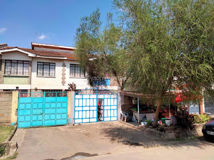 3 Bed House with En Suite in Donholm