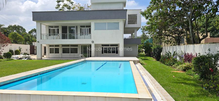 5 Bed House with En Suite at Runda Road