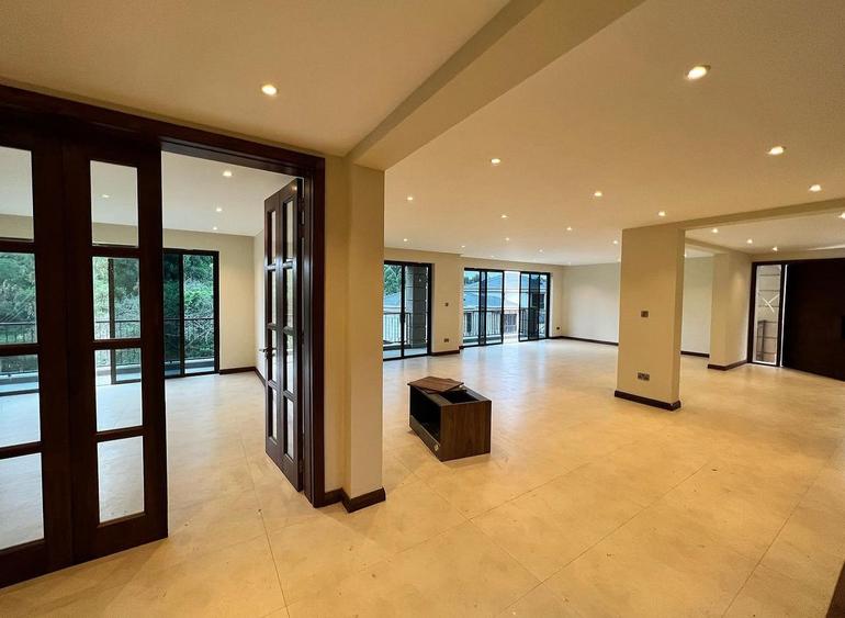 5 Bed Townhouse with En Suite in Kitisuru - Bild 4