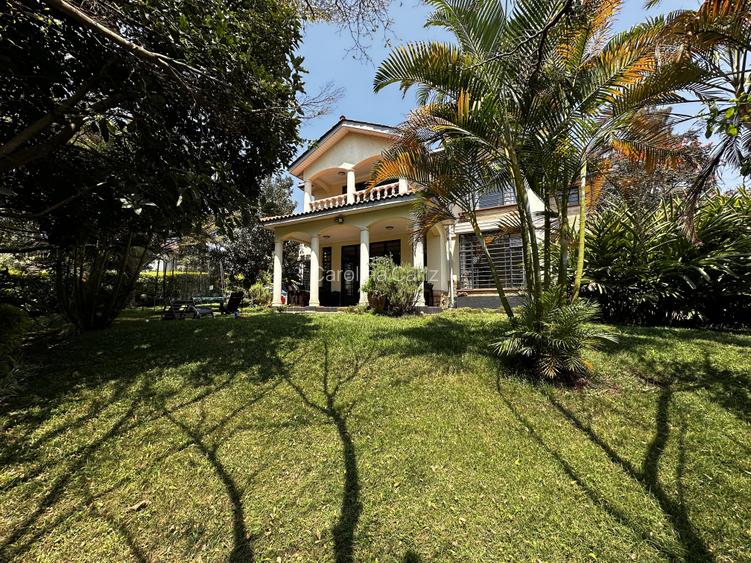 5 Bed Townhouse with En Suite at Nyari/Rossyln