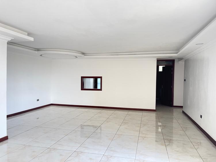 Serviced 4 Bed Apartment with En Suite in Riverside Serviced 4 Bed Apartment with En Suite in Riverside