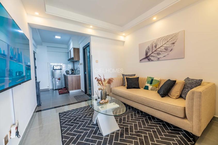 Serviced Studio Apartment with En Suite in Lavington