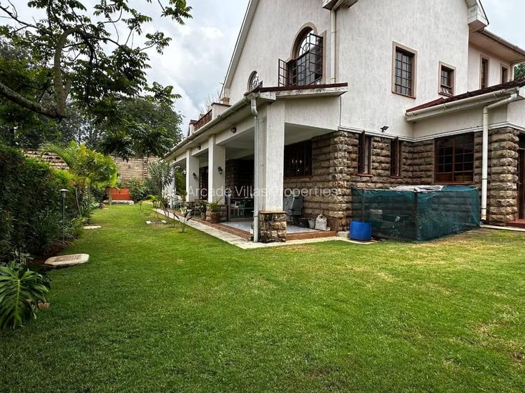 4 Bed Villa with Staff Quarters in Rosslyn