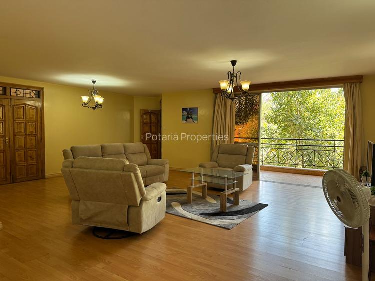 Furnished 3 Bed Apartment with Swimming Pool in Brookside