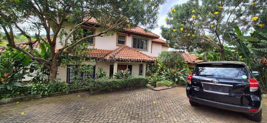 4 Bed House with En Suite in Runda