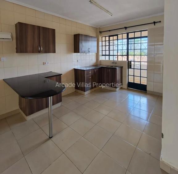 2 Bed Apartment with En Suite in Kileleshwa