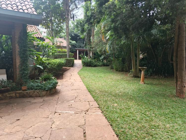 4 Bed Villa with En Suite at Lavington 4 Bed Villa with En Suite at Lavington