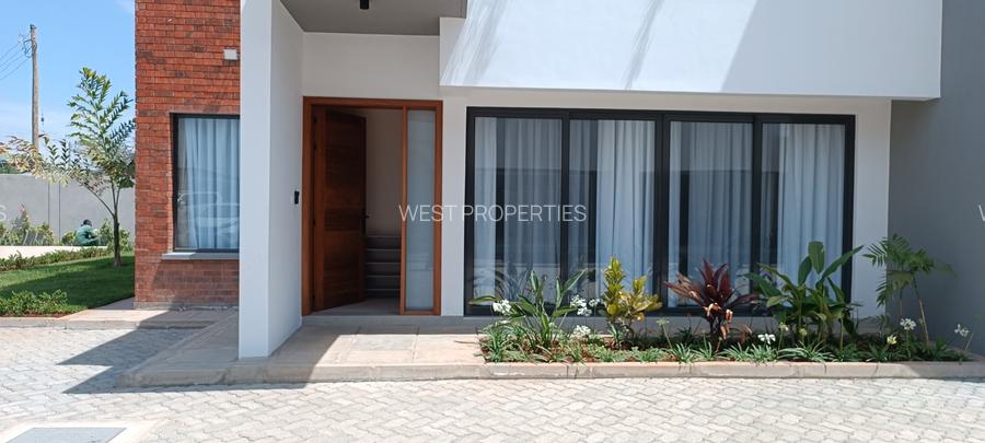 5 Bed Townhouse with En Suite at Langata