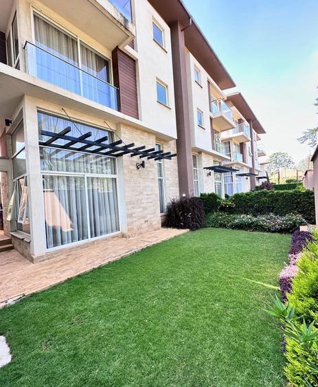 4 Bed House with En Suite in Lavington