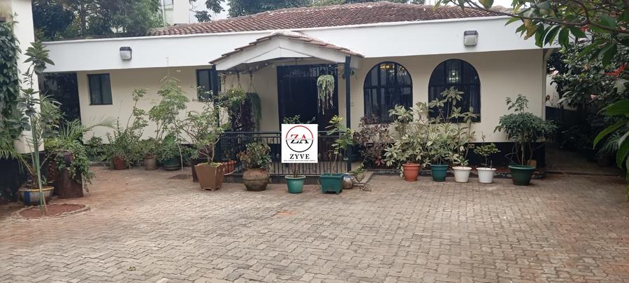 3 Bed Townhouse with En Suite at Lavington