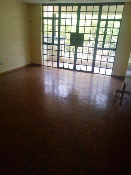 3 Bed Townhouse with En Suite in Kitisuru