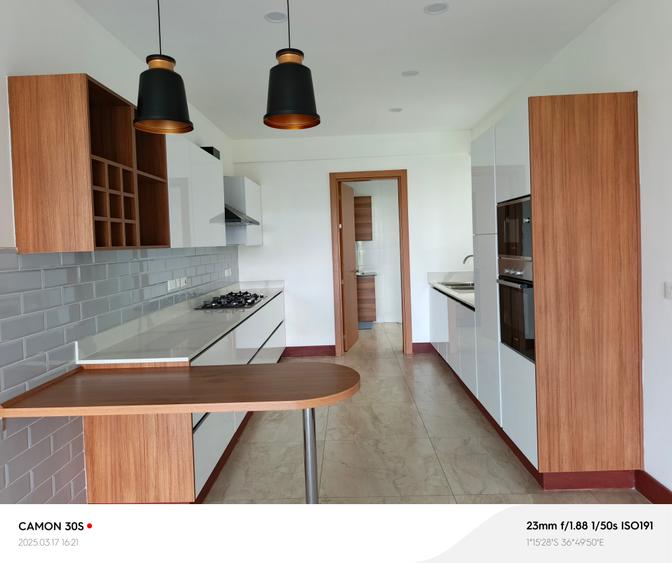 3 Bed Apartment with En Suite in Parklands - Ansicht 4