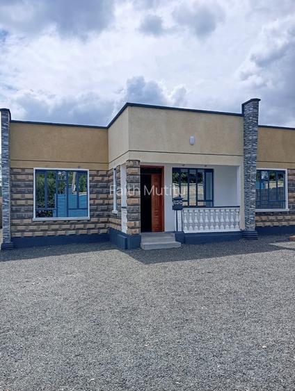 4 Bed House with En Suite at Rimpa