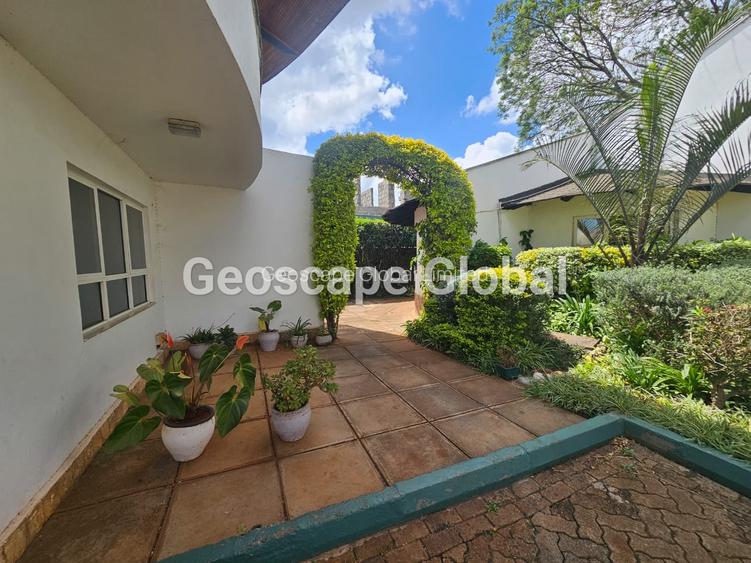 1 Bed House with En Suite in Runda