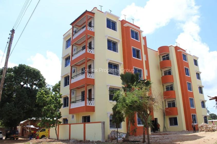 3 Bed Apartment with En Suite in Nyali Area