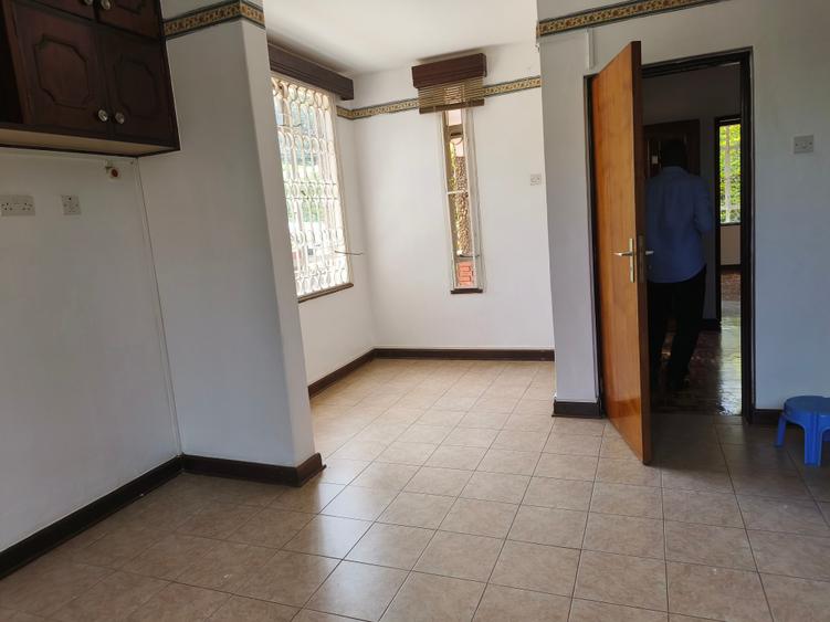 4 Bed House with En Suite in Runda 4 Bed House with En Suite in Runda