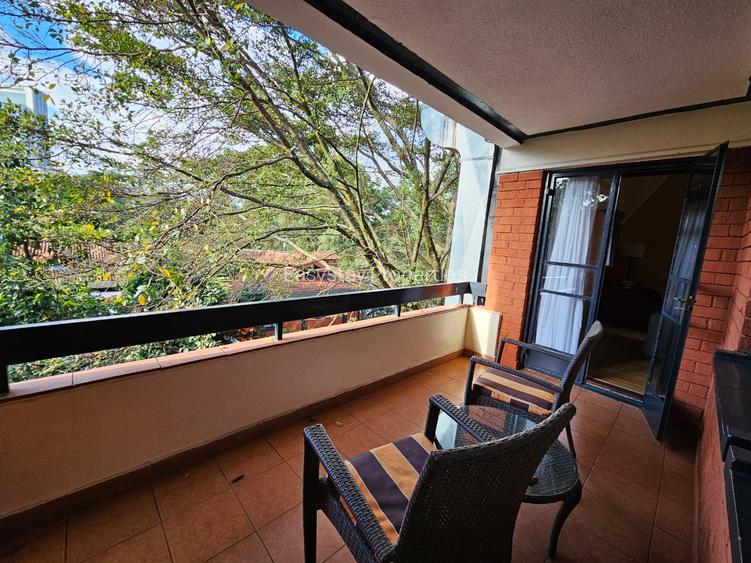 Serviced 2 Bed Apartment with En Suite in Riverside