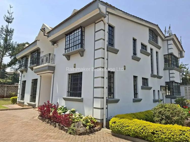 5 Bed House with En Suite at Elias Zagorreti