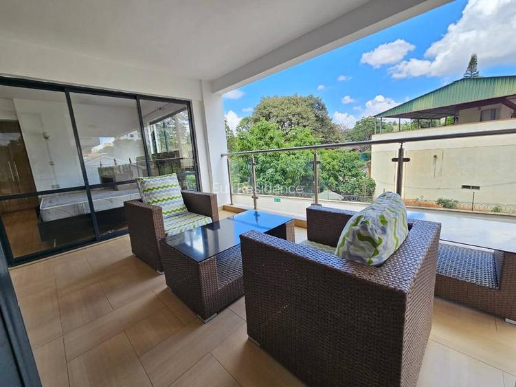 Serviced 2 Bed Apartment with En Suite at Brookside Drive