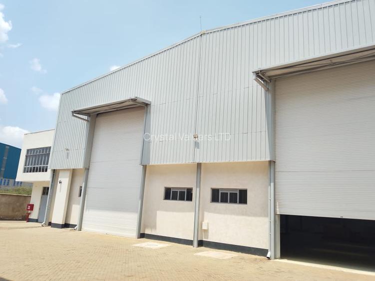 Warehouse with Service Charge Included in Tatu City