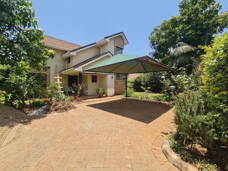 4 bed townhouse with en suite at kitisuru ridge