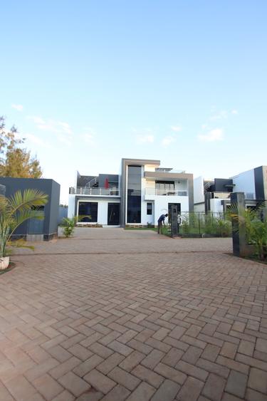 5 Bed House with En Suite at Mugutha Area