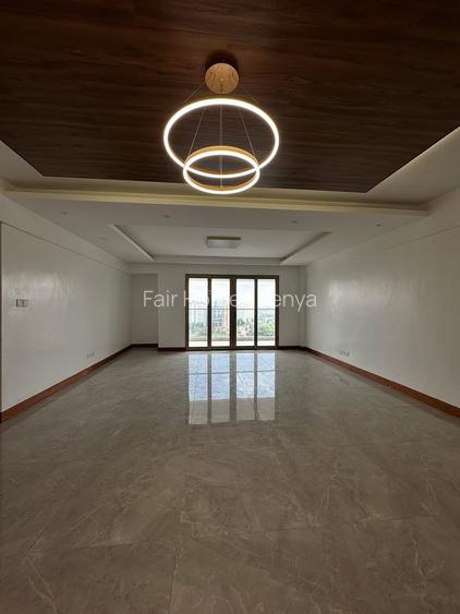 4 Bed Apartment with En Suite at Othaya Road