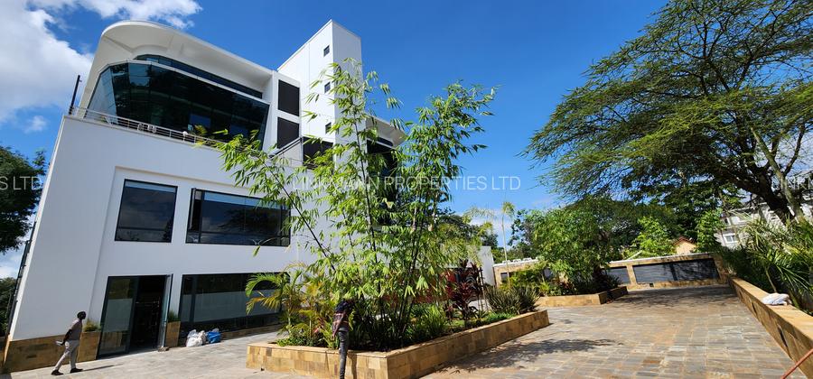 4,200 ft² Office with Service Charge Included in Lavington