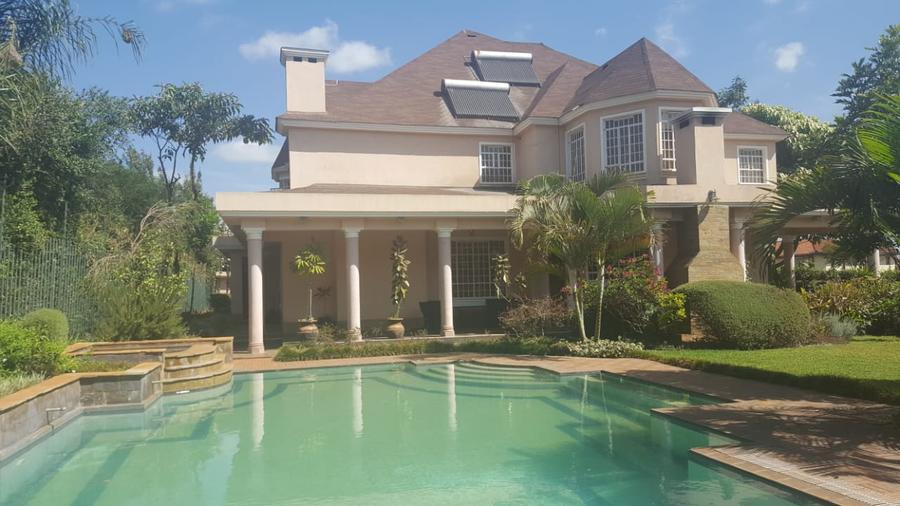 6 Bed Villa with En Suite at Runda