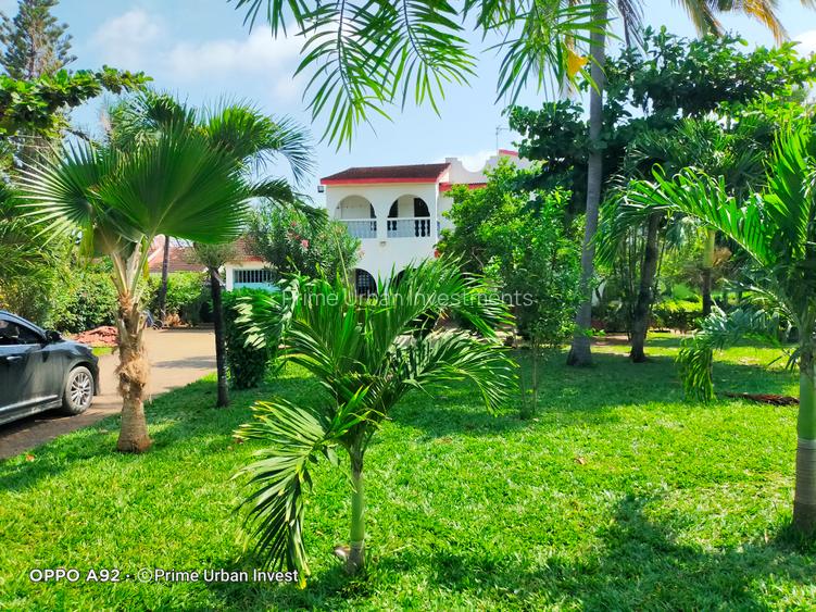 3 Bed Townhouse with En Suite in Shanzu