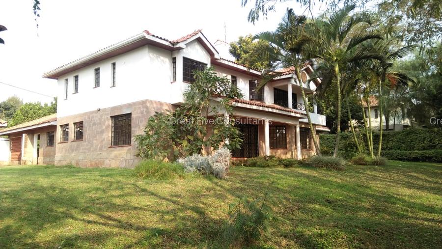5 Bed Villa with En Suite in Runda