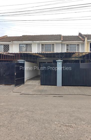 4 Bed House with Staff Quarters in South C