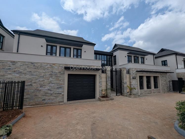 4 Bed Townhouse with En Suite in Runda