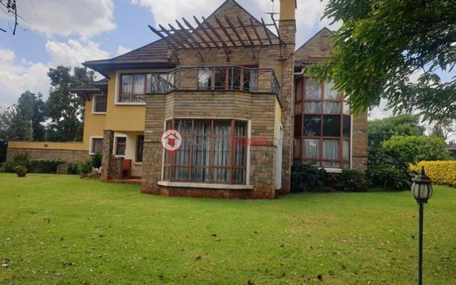 5 Bed House with En Suite at Runda