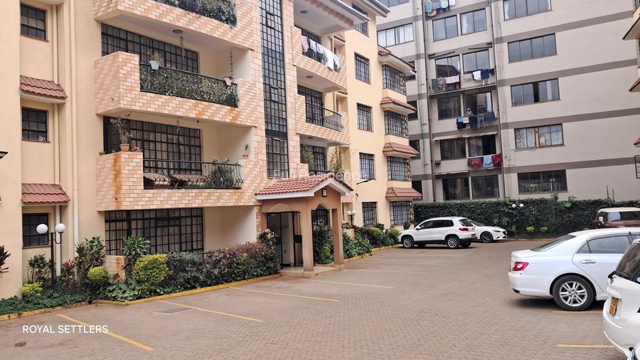 2 Bed Apartment with En Suite at Brookside Grove