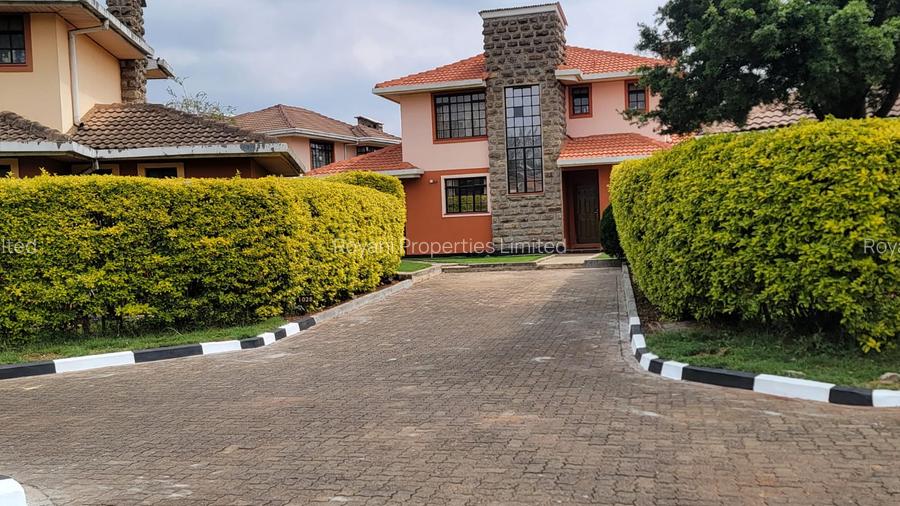 4 Bed House with En Suite in Kiambu Road