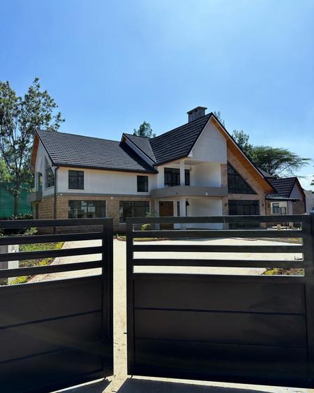 5 Bed House with En Suite in Karen