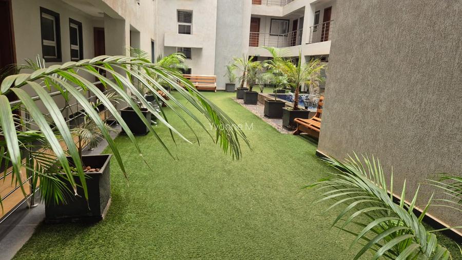 Serviced 2 Bed Apartment with En Suite in Runda